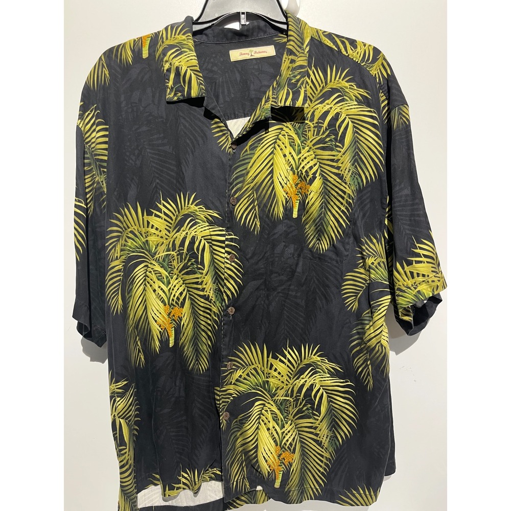 Tommy Bahama Mens Short Sleeve Tropical Palm Tree Print Camp Shirt Black Yellow